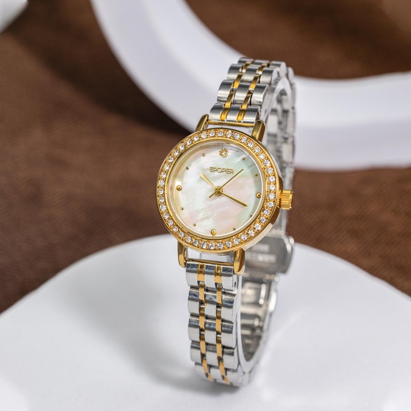 Women'S Fashion Digital Watch - Fashion Light Luxury All Over The