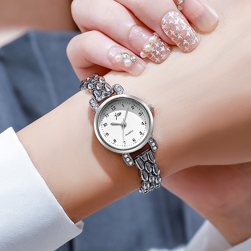 Fashion Women Bracelet Watches - огляд і ціна Women'S Fashion Digital Watch