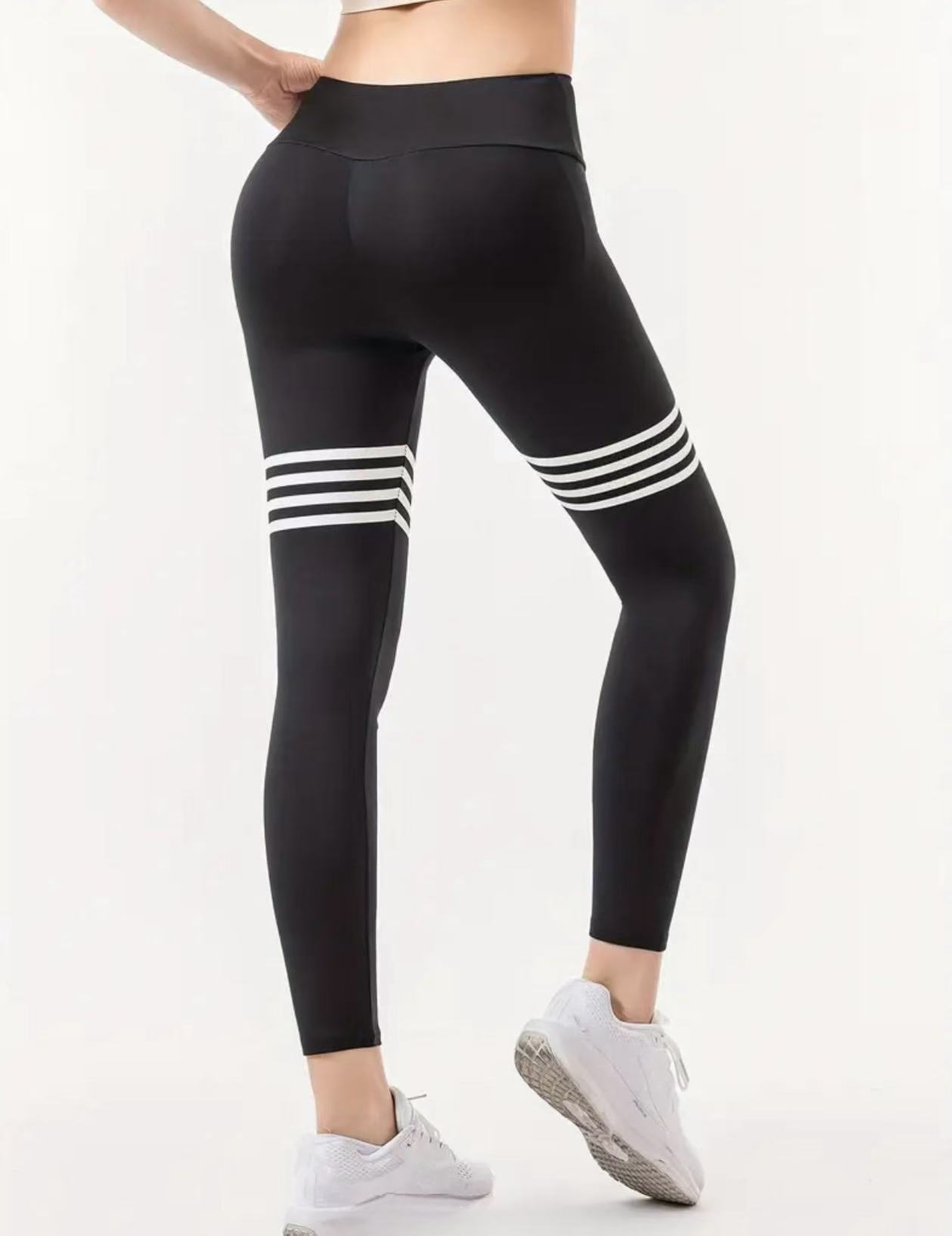 Letter Pattern High-Waisted Yo - огляд і ціна High Waist Leggings