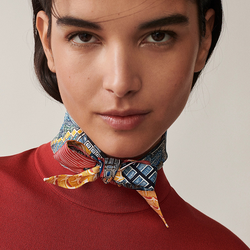 100% Silk Ring Scarf Neckerchi - огляд і ціна Women'S Fashion Layering